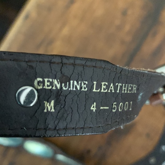 Cache Leather Silver Medallion Belt Sz M - Picture 8 of 8